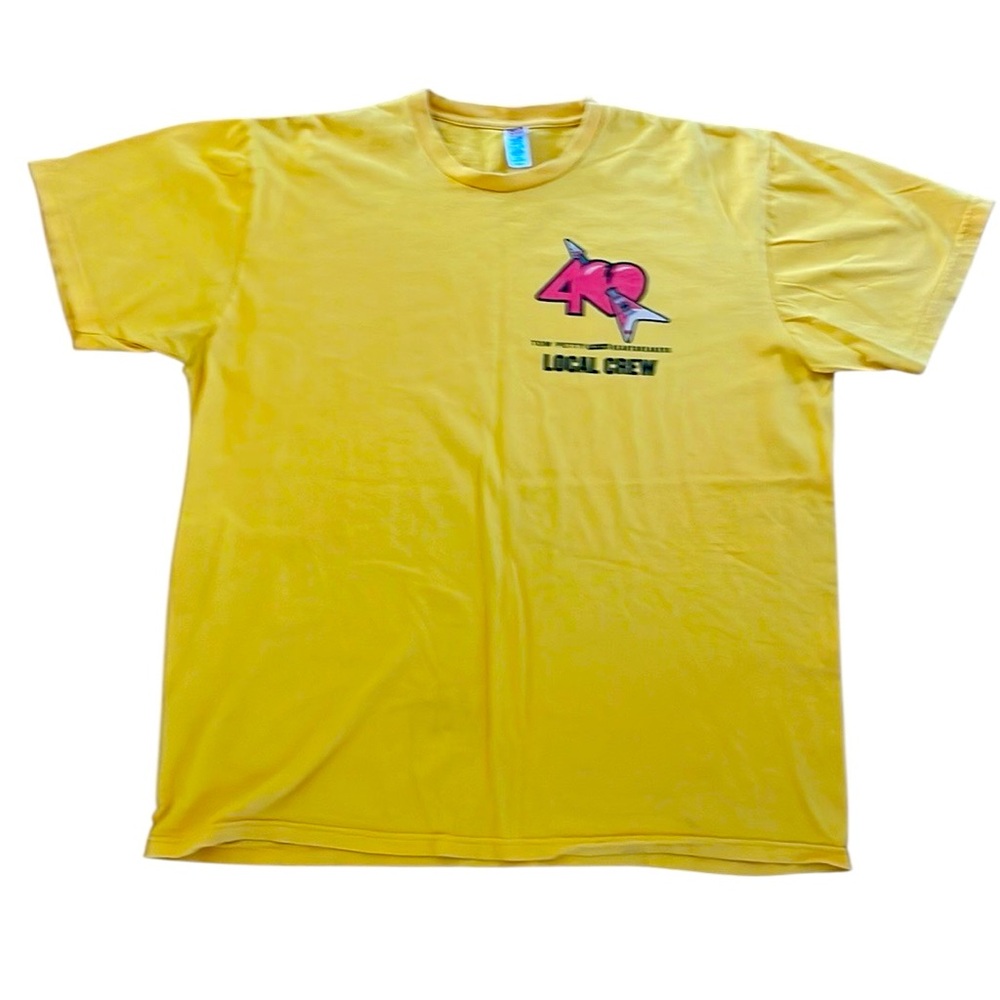 ROYAL APPAREL GRAPHIC TEE Size XL “Tom Petty and the Heartbreakers” Local Crew